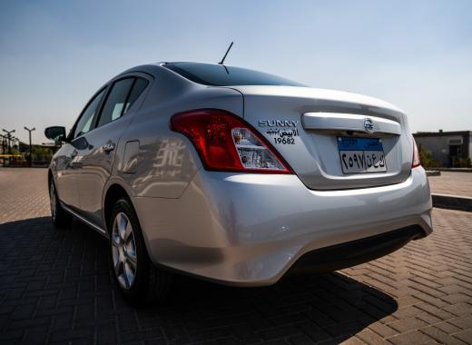 Nissan sunny 2027 B1